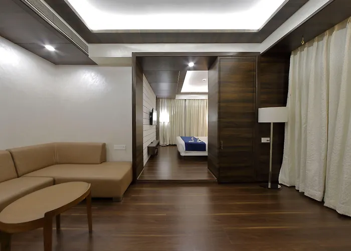 Hotel Silver Heights Ahmedabad